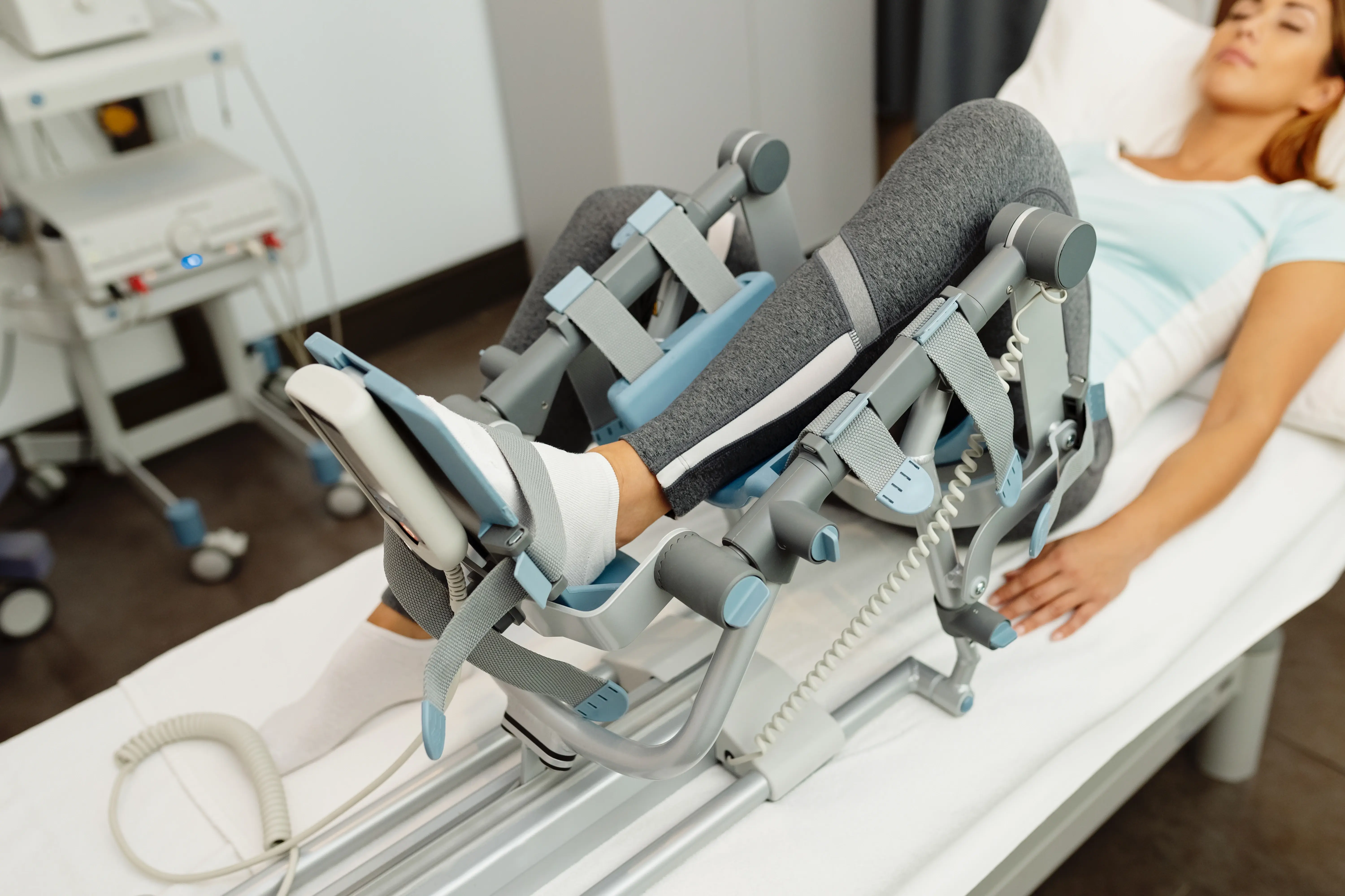 Treba li ti Kinetek za rehabilitaciju koljena nakon operacije ACL-a